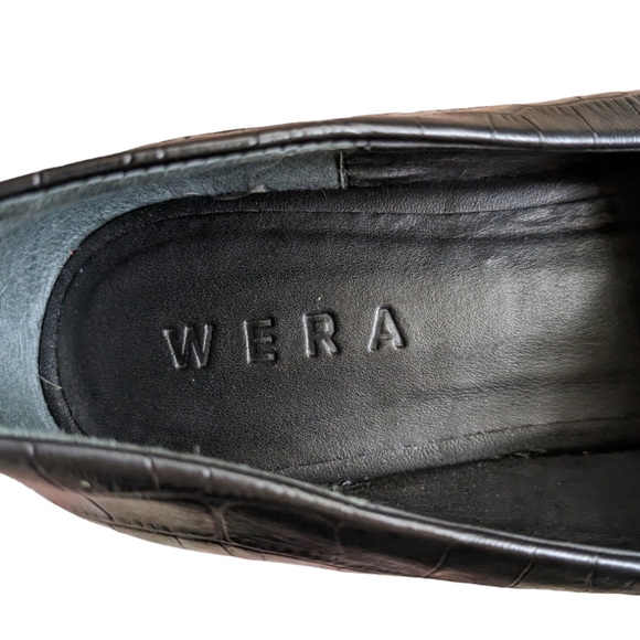 WERA Scandinavian Crocodile Embossed Black Leather Loafer Flats - 38 / 8 - Picture 9 of 10